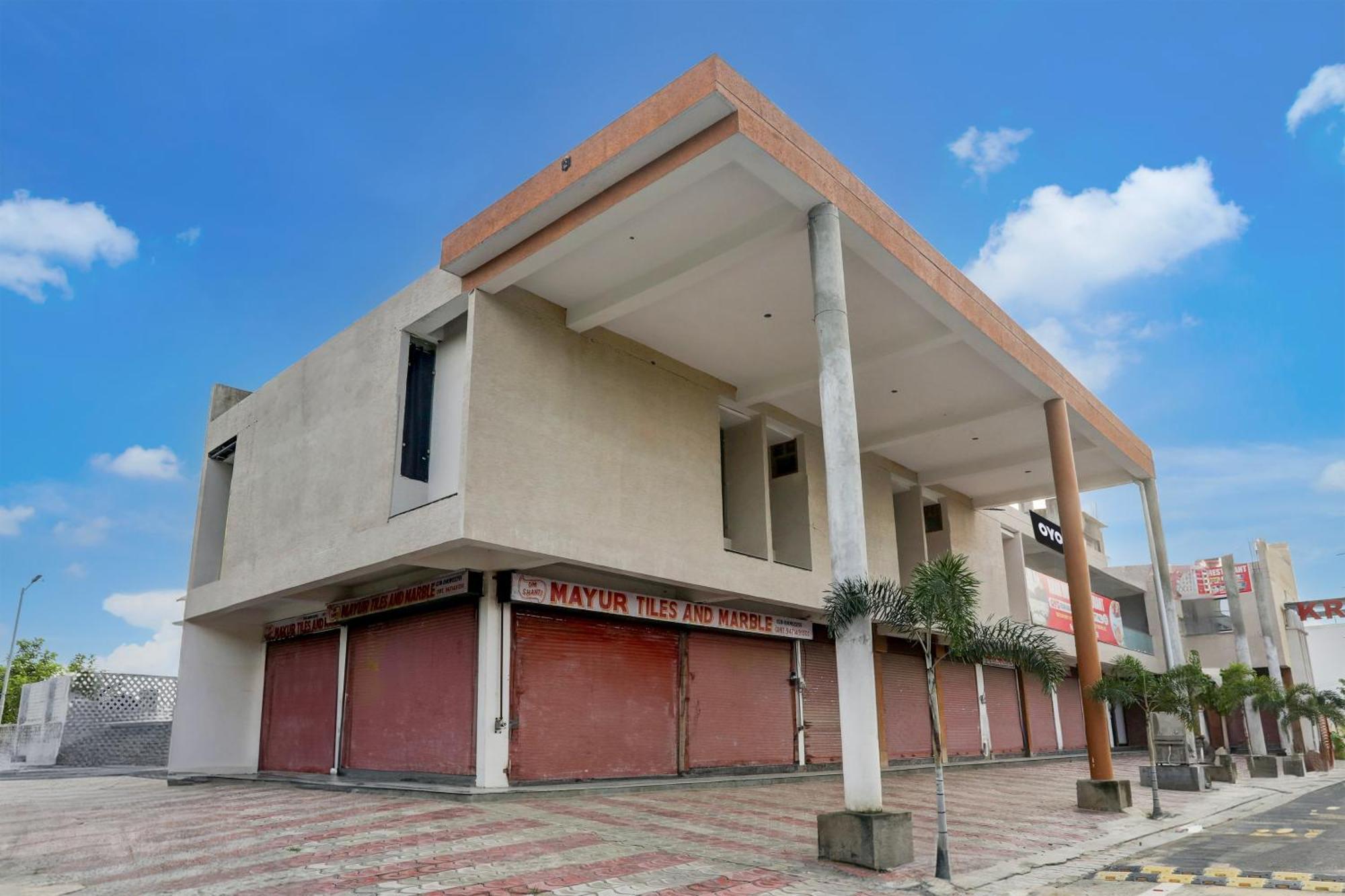 Hotel O Rana Hotel & Restaurant Meerut Esterno foto